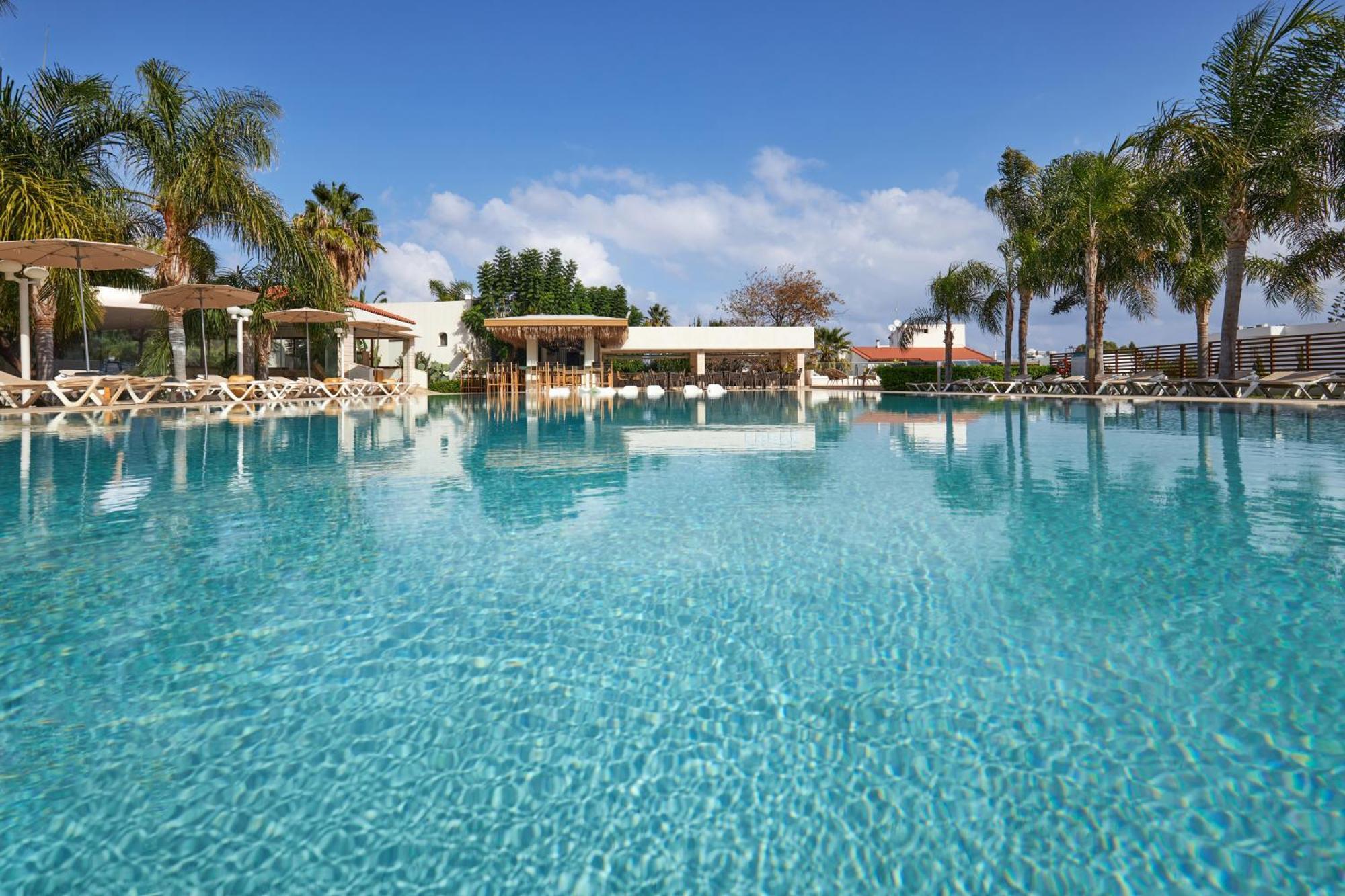 Kyknos Beach Hotel & Bungalows Малія Екстер'єр фото