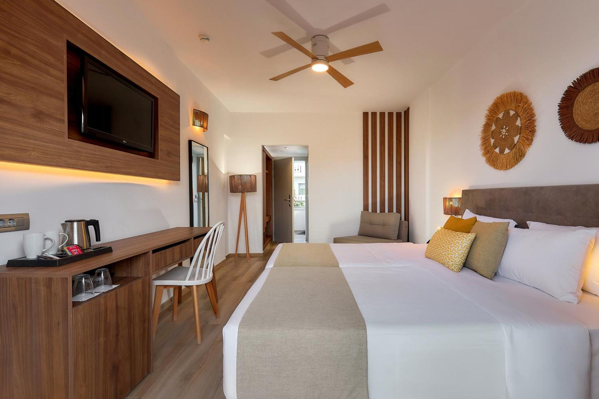 Kyknos Beach Hotel & Bungalows Малія Екстер'єр фото